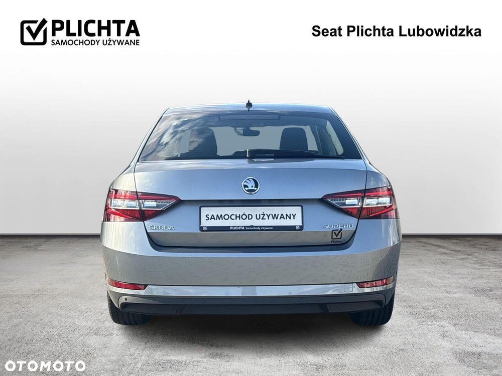 Skoda Superb 2.0 TDI SCR Ambition DSG - 4