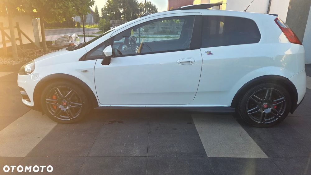 Abarth Grande Punto - 4