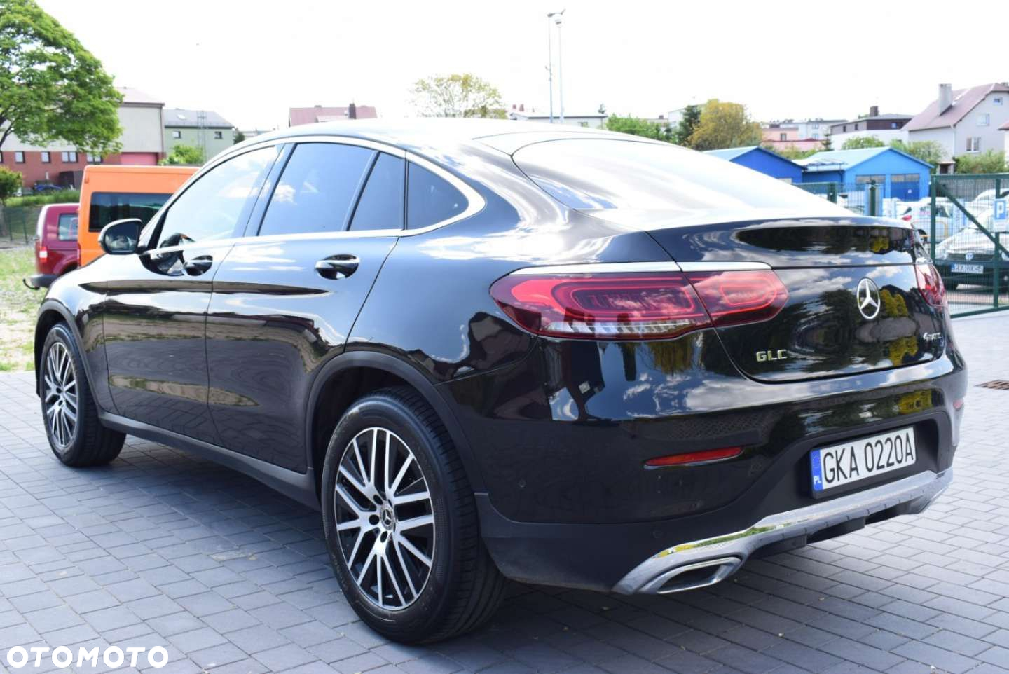 Mercedes-Benz GLC - 9