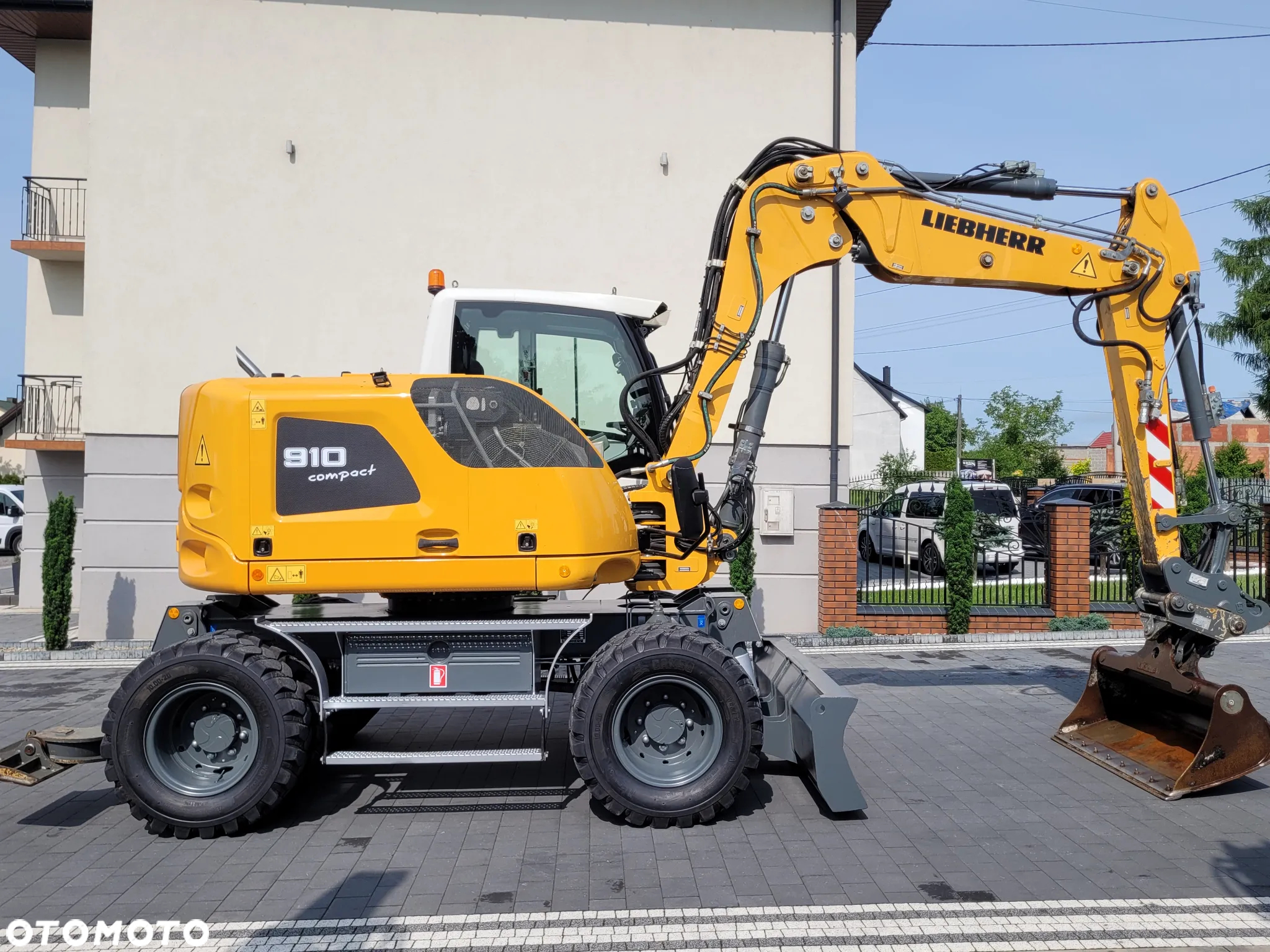 Liebherr A910 compact / 7800h / SUPER STAN / - 3