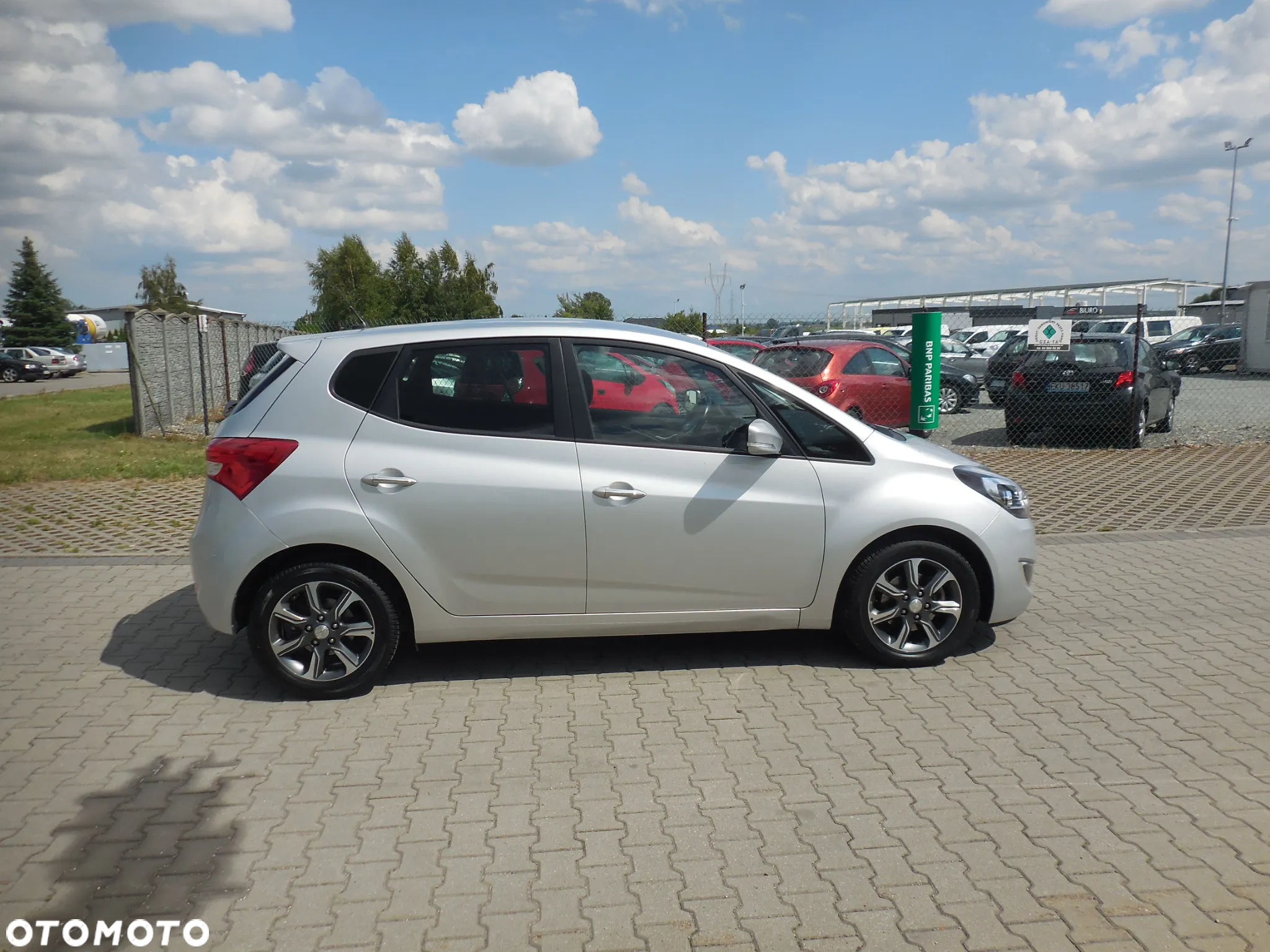 Hyundai ix20 - 8