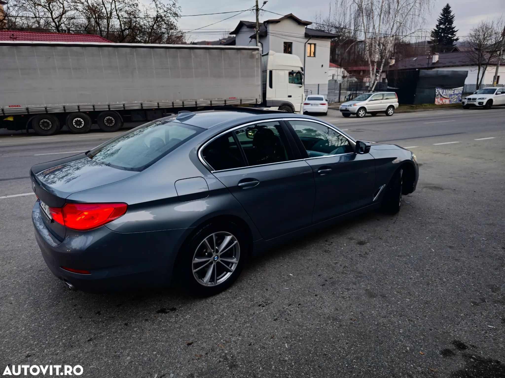 BMW Seria 5 518d AT - 1
