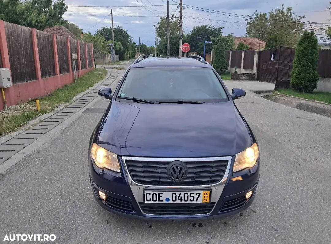 Volkswagen Passat - 2