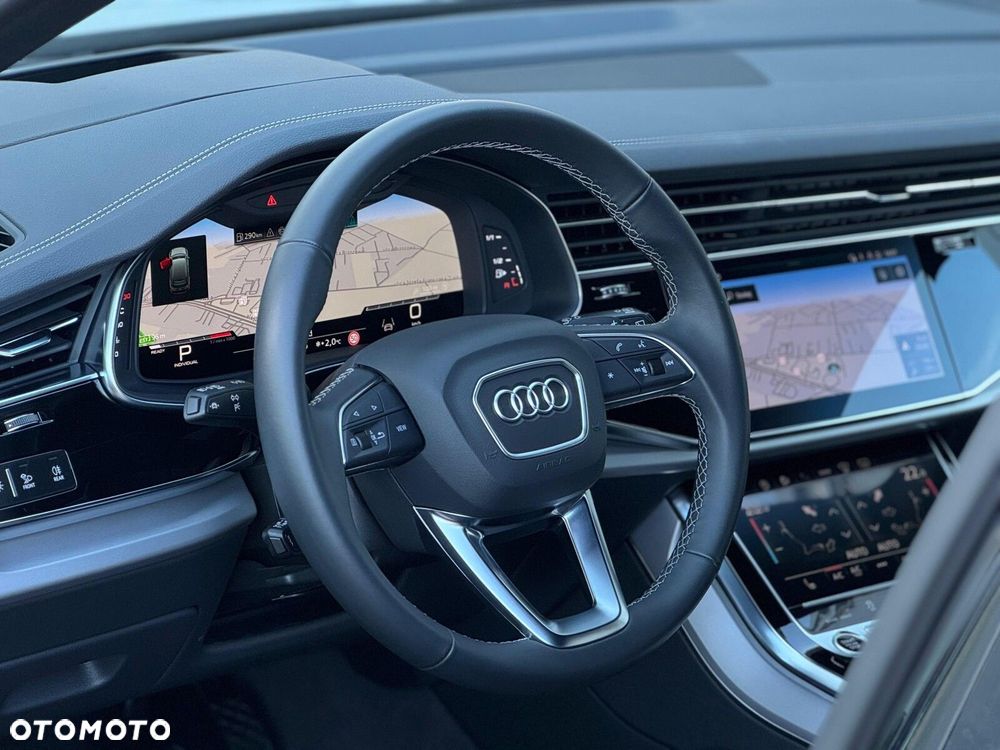 Audi Q7 - 11