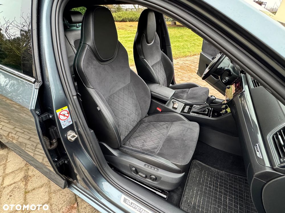 Skoda Superb 2.0 TSI 4x4 Sportline DSG - 23