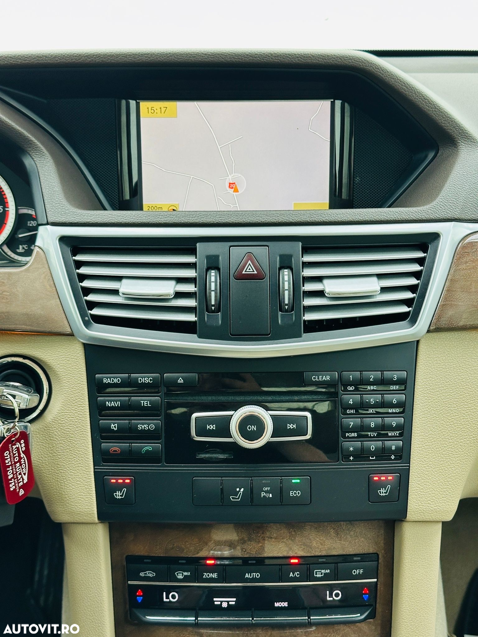 Mercedes-Benz E - 29