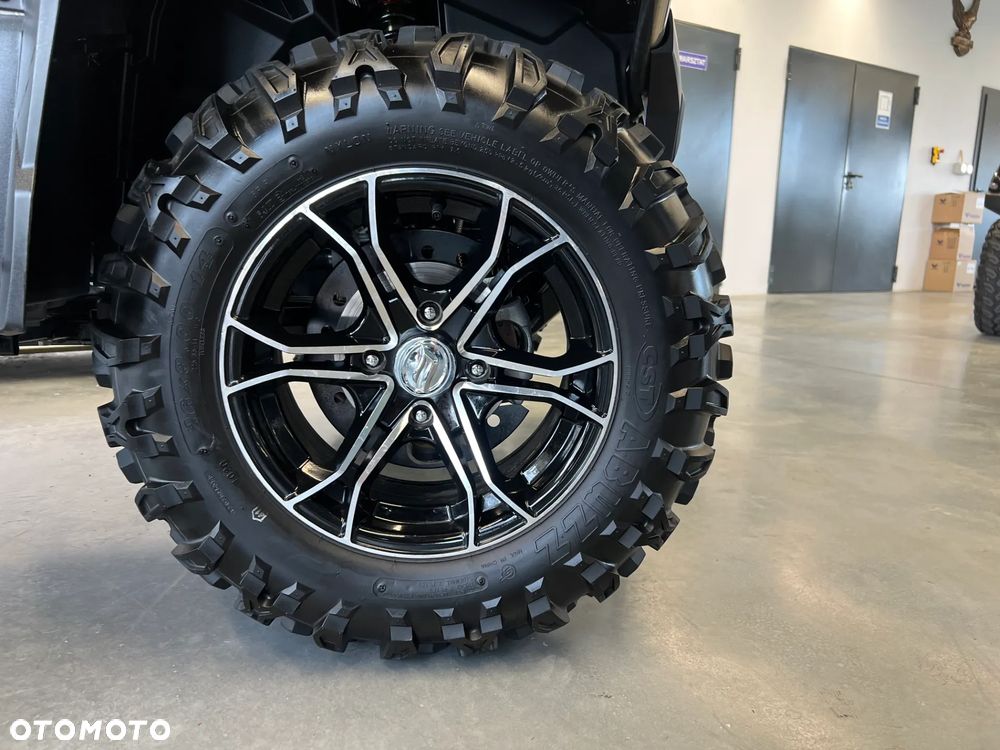 CFMoto CForce - 8