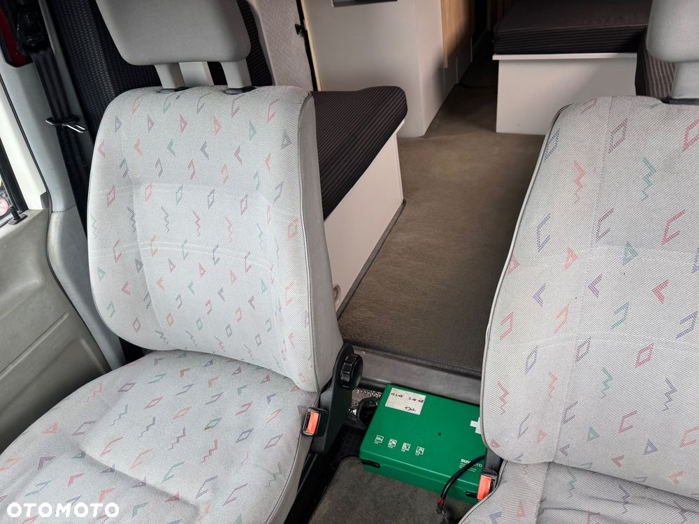 Volkswagen T4 syncro Karmann - 7