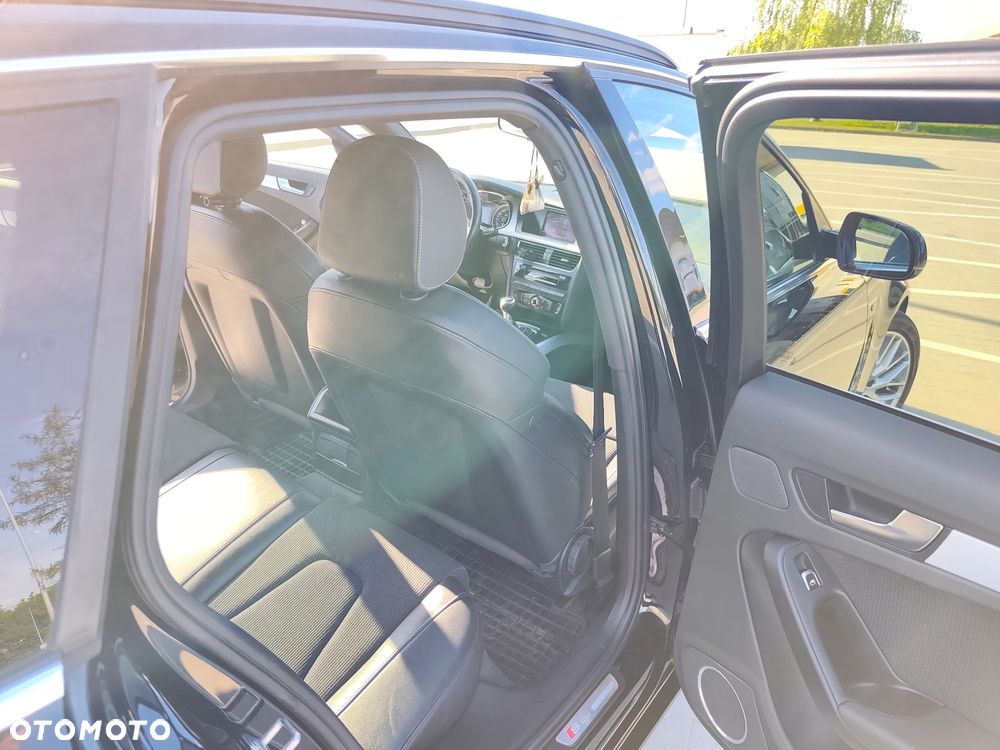 Audi A4 Avant 2.0 TDI Quattro - 14