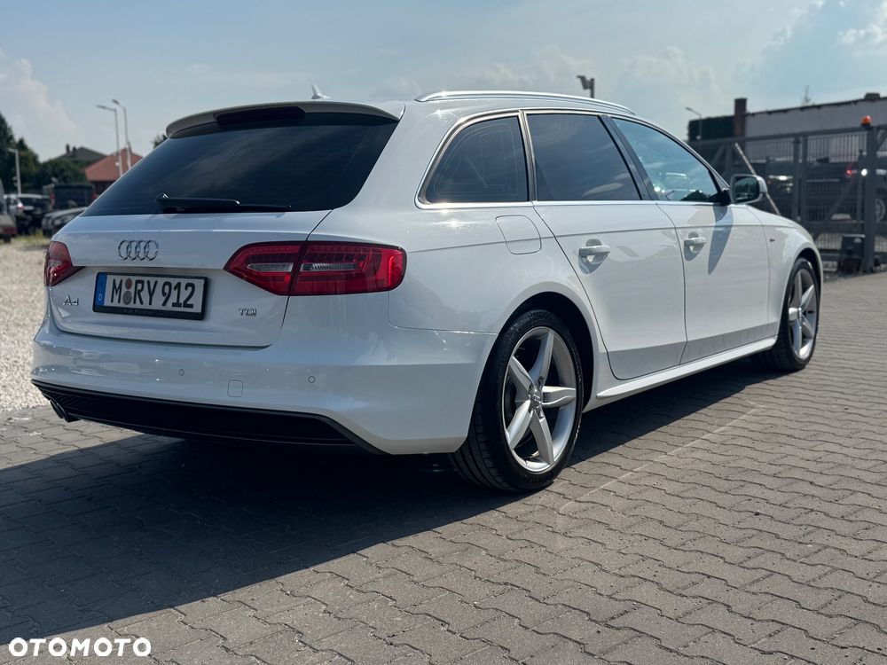 Audi A4 Avant 2.0 TDI ultra sport - 14
