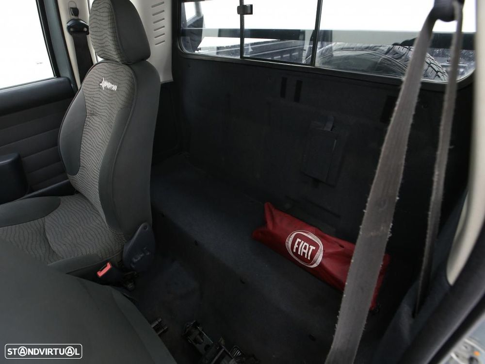 Fiat Strada ADVENTURE - 17