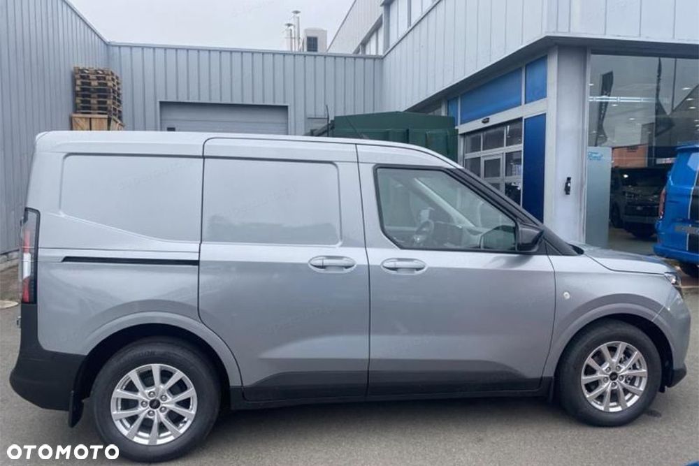 Ford Transit Courier Limited A7 1.0 125KM - 10