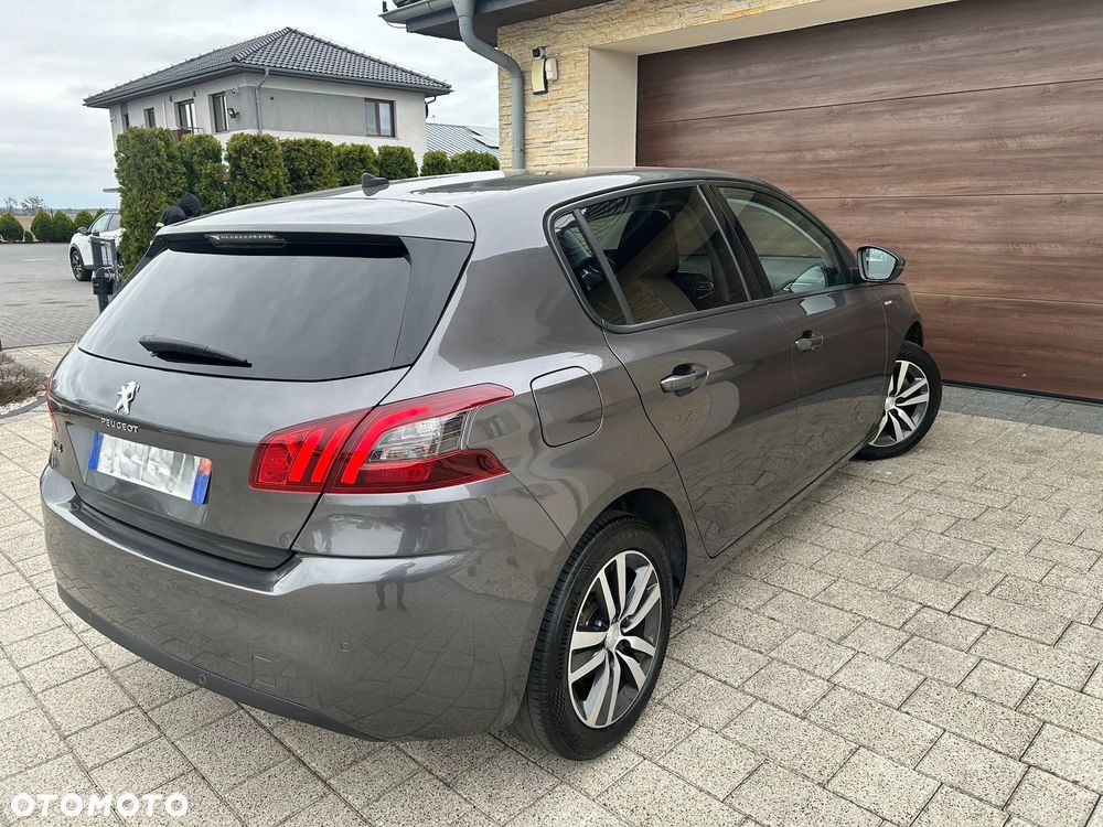 Peugeot 308 - 9
