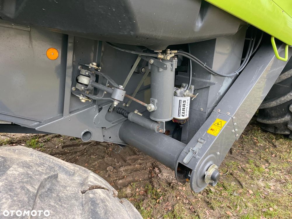 Claas Lexion 570 - 12