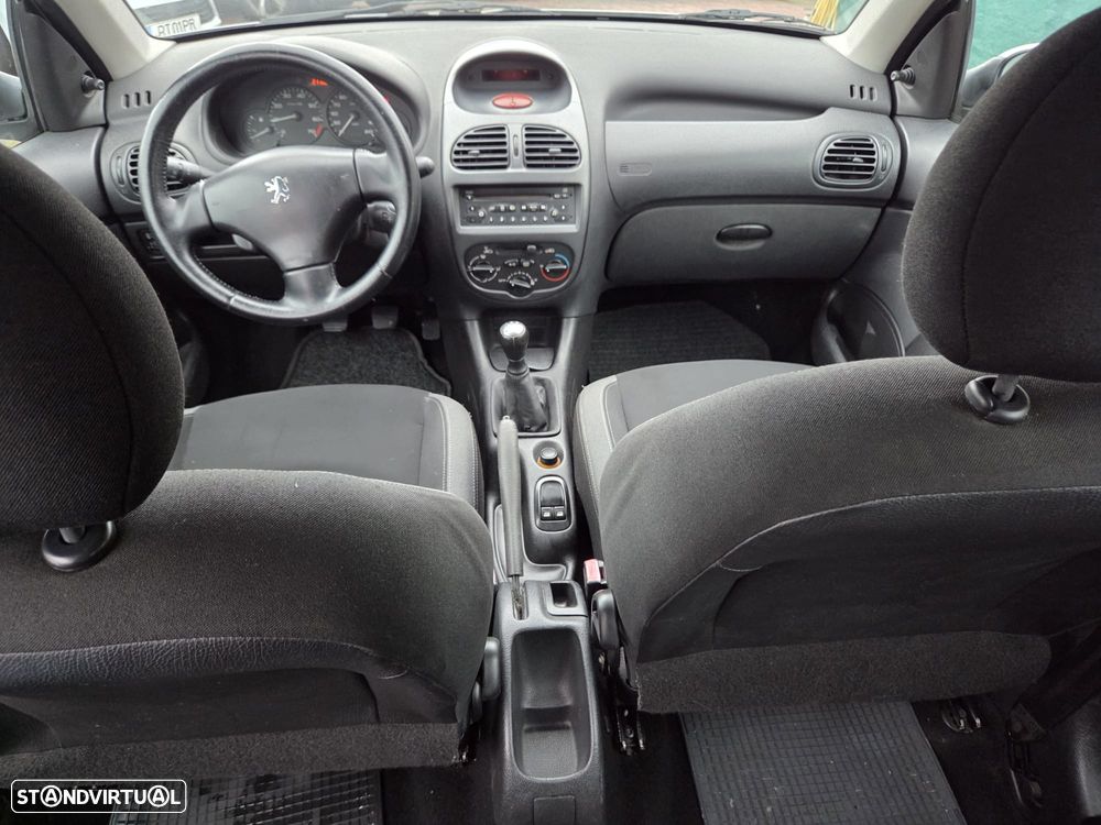 Peugeot 206 SW 1.4 - 7
