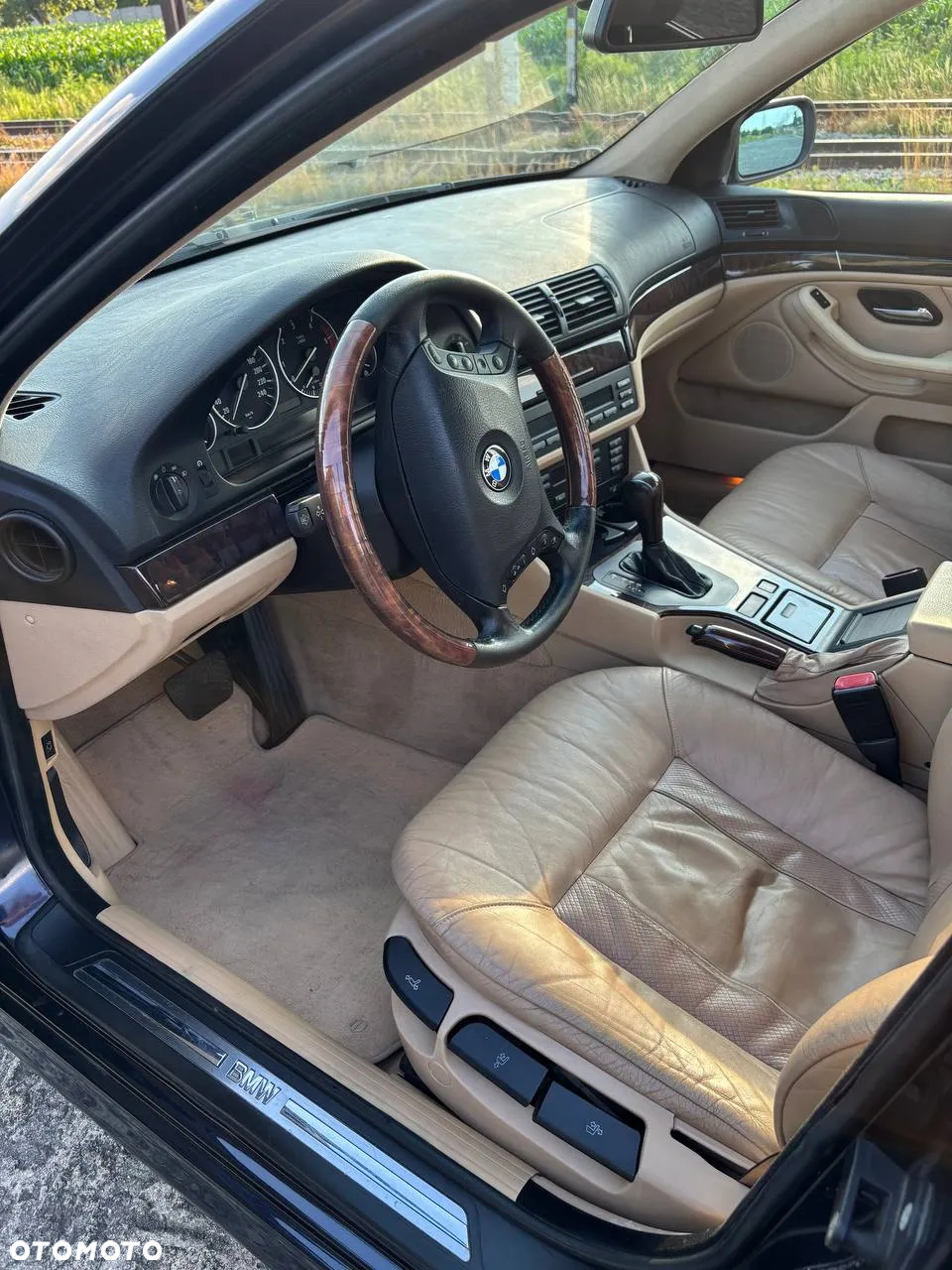 BMW Seria 5 525d - 6