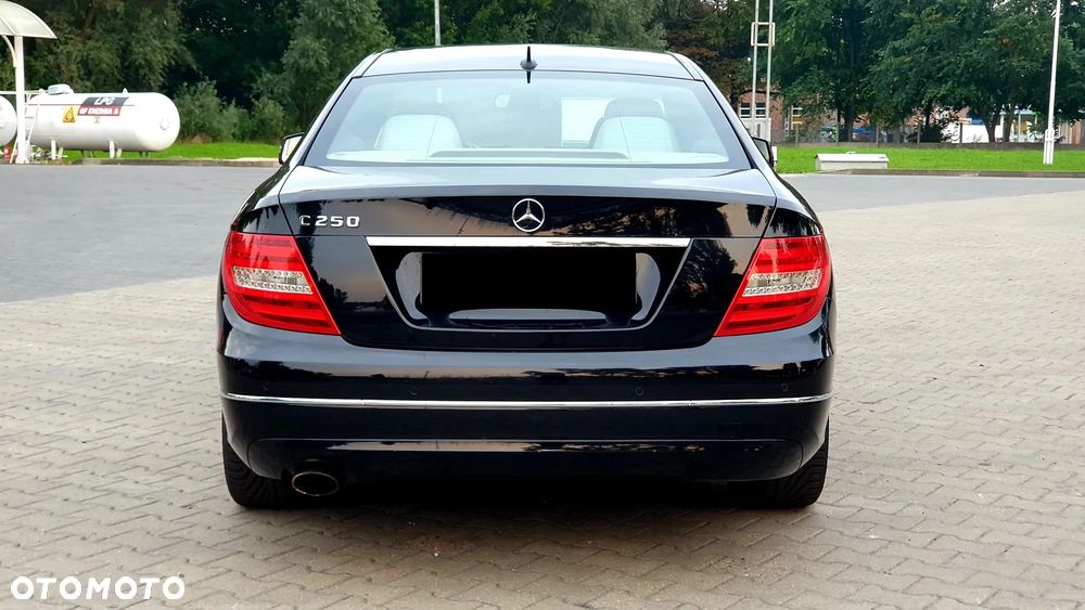 Mercedes-Benz Klasa C 250 (BlueEFFICIENCY) 7G-TRONIC - 5