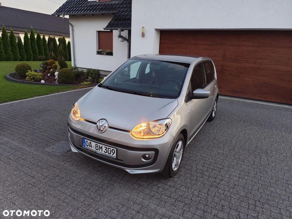 Volkswagen up! club - 2