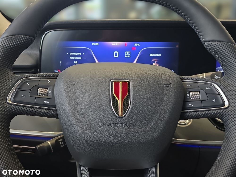 Hongqi HS5 2.0T Executive AWD - 18