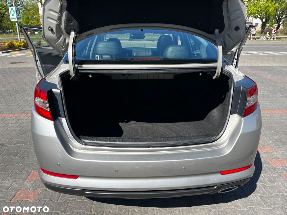 Kia Optima 1.7 CRDi XL - 24