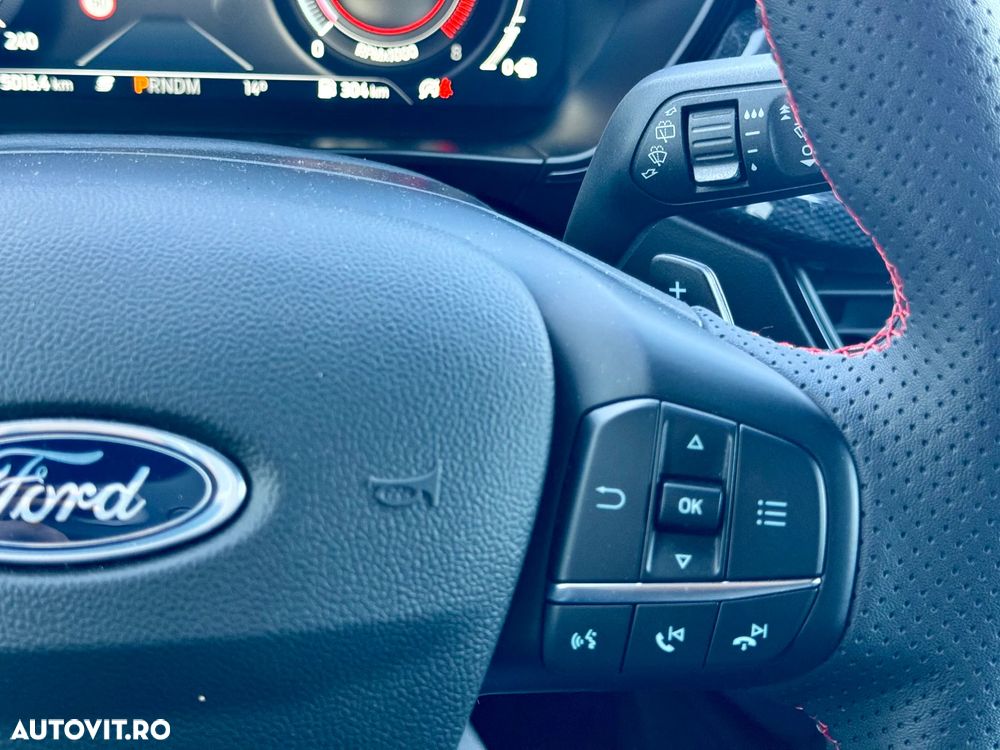 Ford Focus 1.0 EcoBoost Hybrid Aut. ST-LINE X - 8