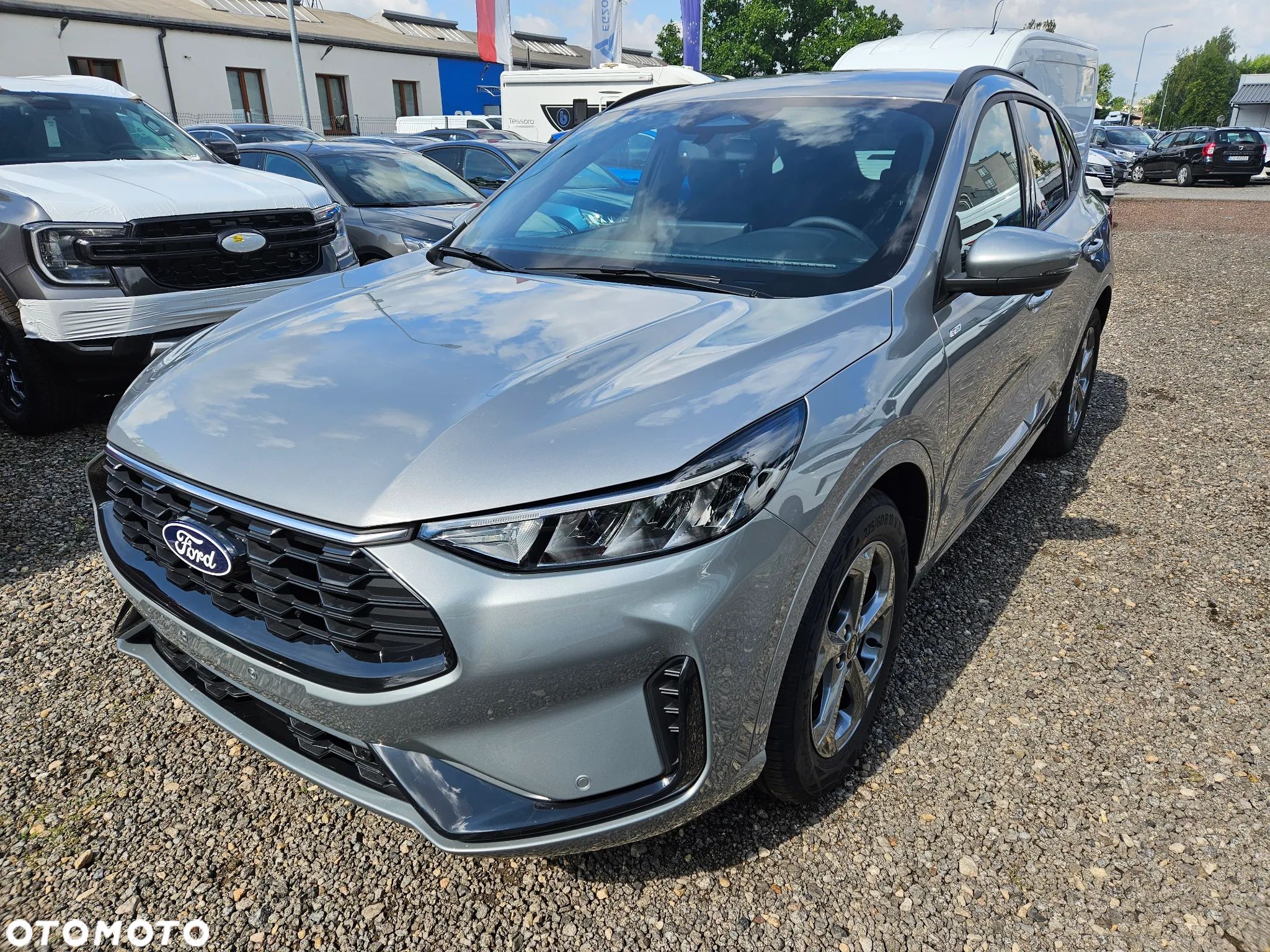 Ford Kuga 2.5 FHEV FWD ST-Line - 1