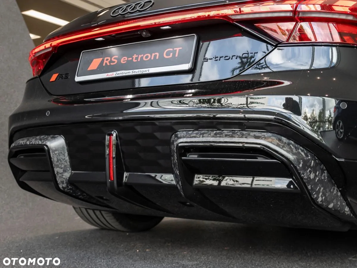 Audi e-tron GT 105kWh RS Performance Quattro - 8