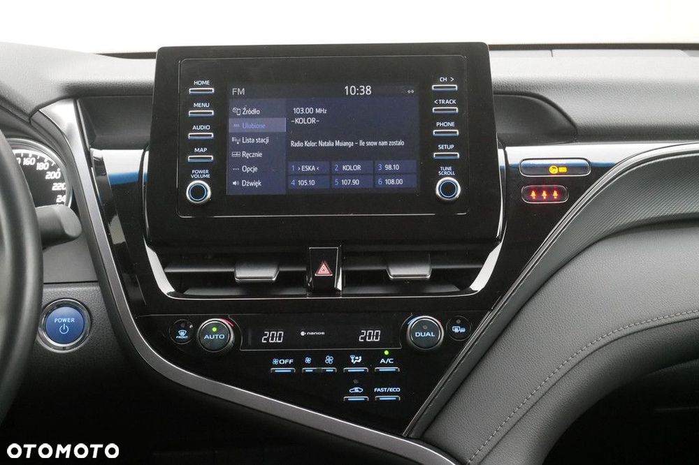 Toyota Camry 2.5 Hybrid Comfort CVT - 10