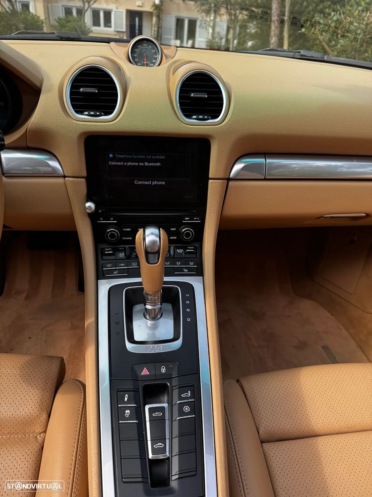 Porsche 718 Boxster 2.0 T PDK - 11