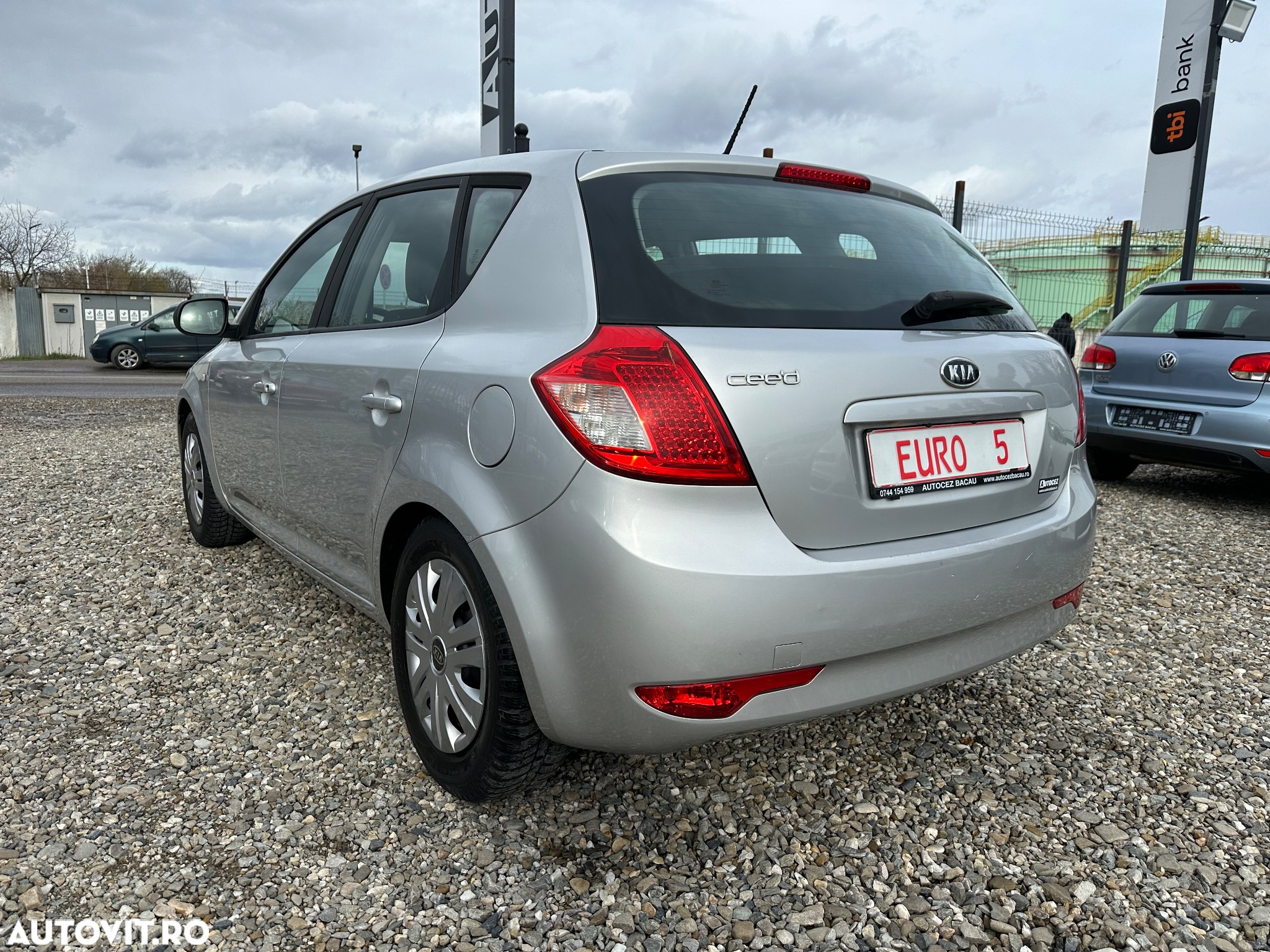 Kia Ceed - 5