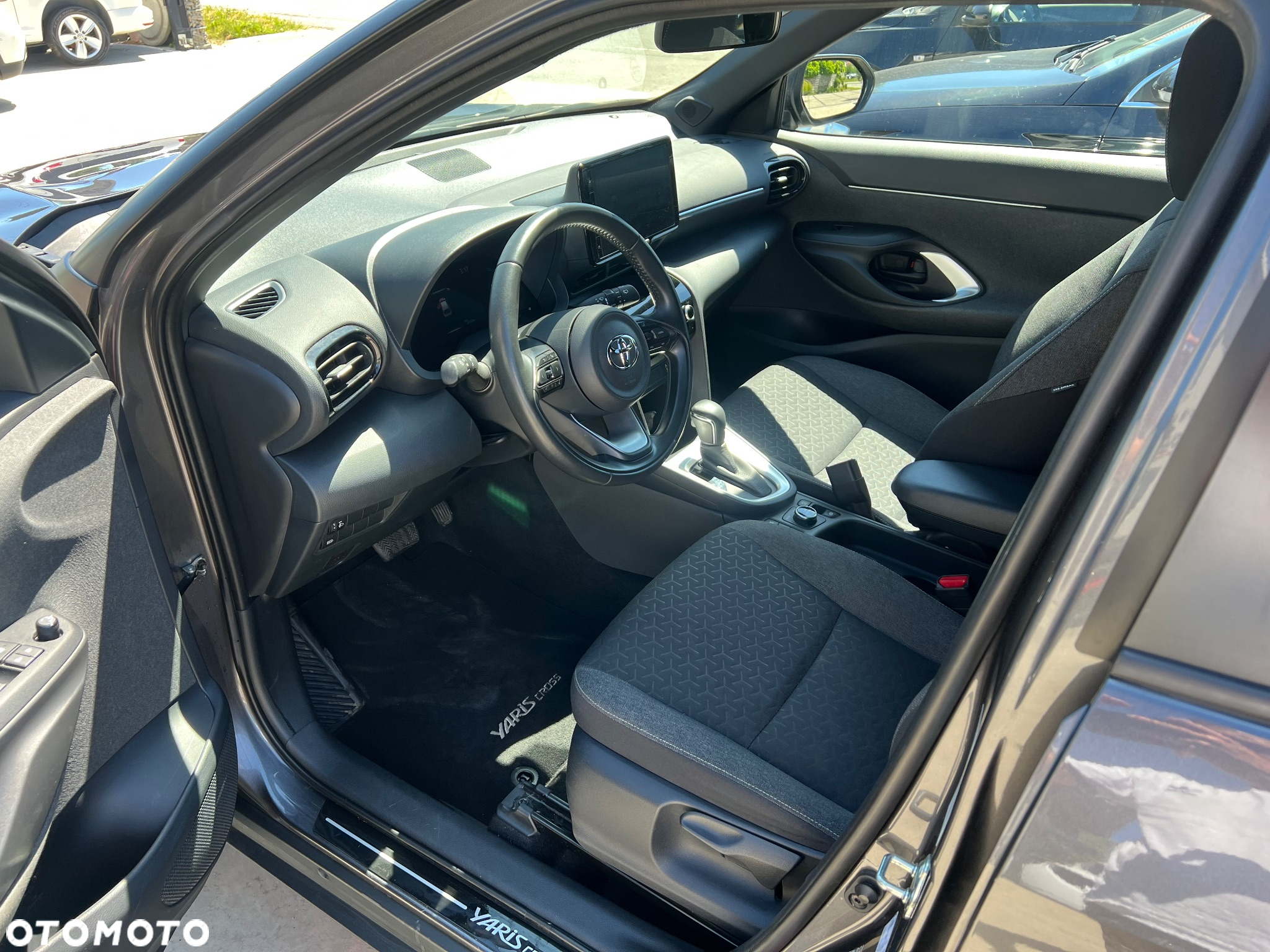 Toyota Yaris Cross Hybrid 1.5 Executive AWD - 9