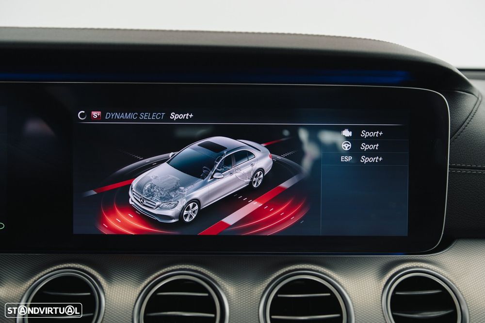Mercedes-Benz E 220 d AMG Line - 25