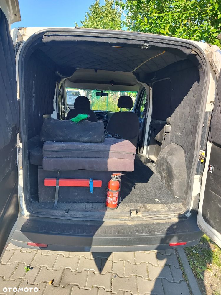 Fiat Doblo - 10