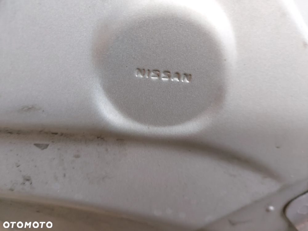 Nissan Navara NP300 D23 14- Maska Oryginał - 7