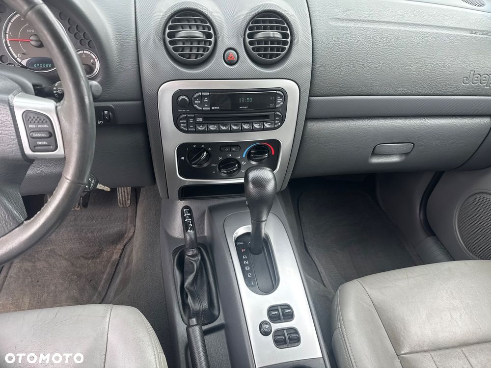 Jeep Cherokee 2.8 CRD Automatik Limited - 18