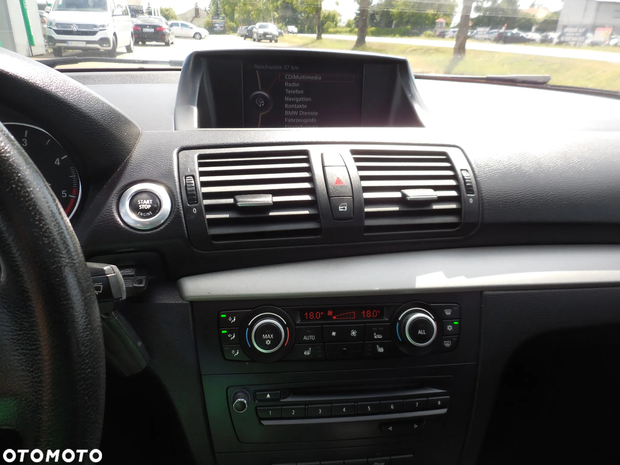 BMW Seria 1 116d Sport Line - 23