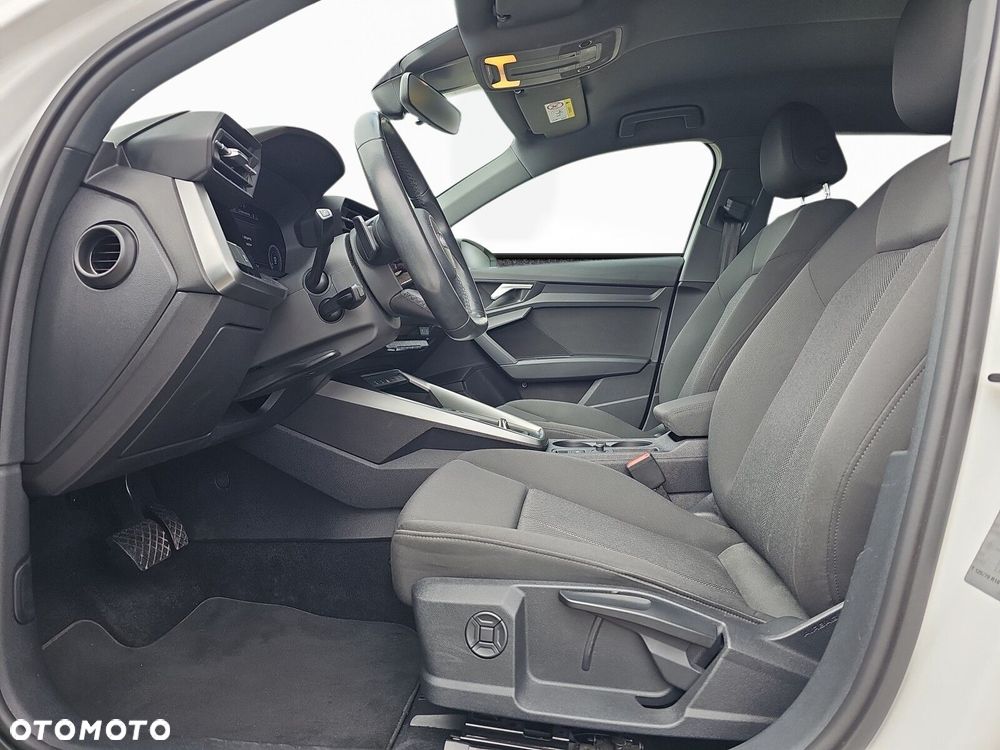 Audi A3 Sportback - 9