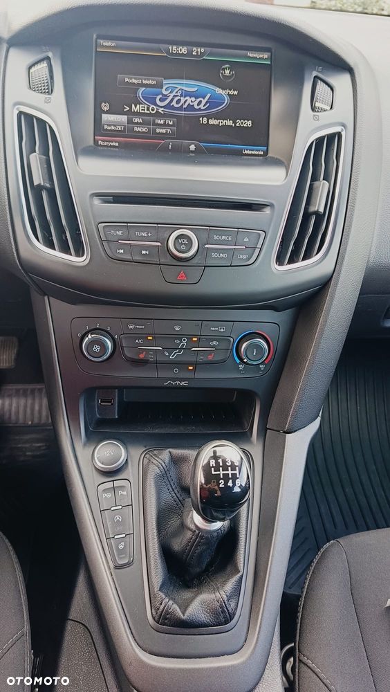 Ford Focus 1.5 EcoBoost SYNC Edition ASS - 8