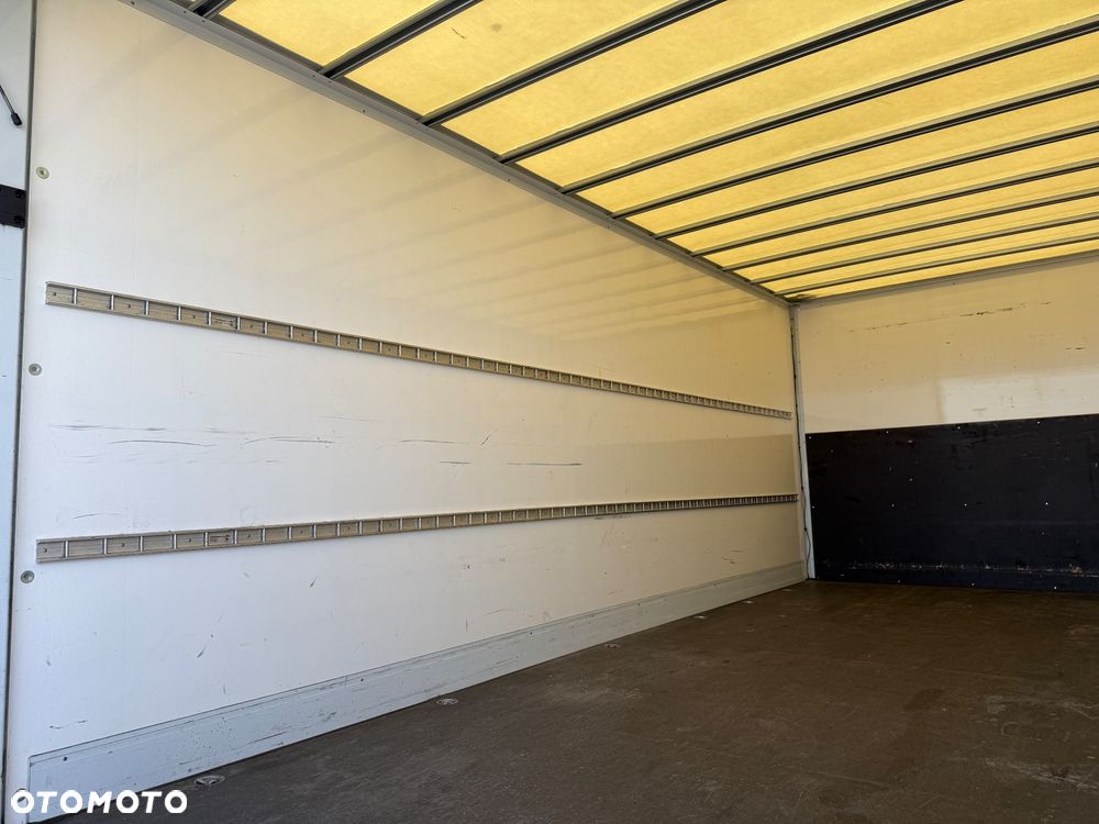 Iveco Daily 72C18/automat/poduszki/klima/tempomat/fotel komfortowy/kontener 15 palet - 9