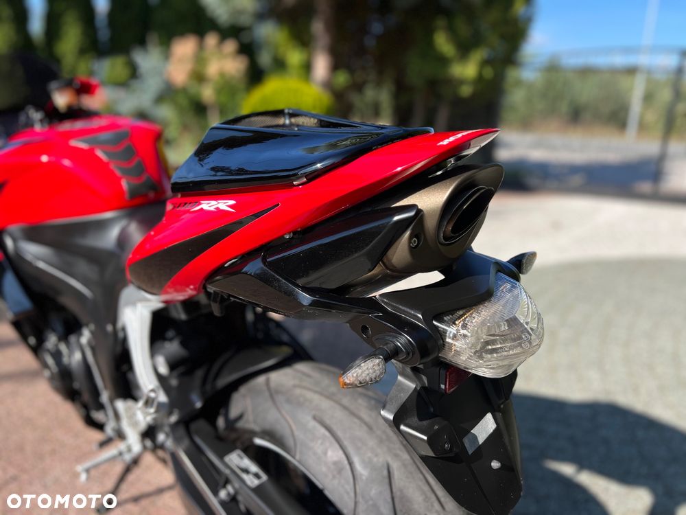 Honda CBR - 19