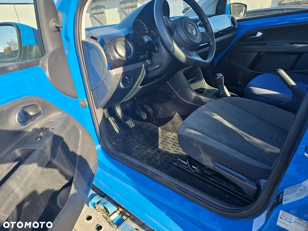 Volkswagen up! club - 15