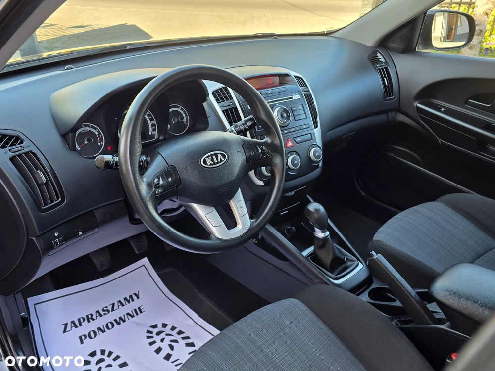 Kia Ceed 1.4 CVVT Edition 7 - 27