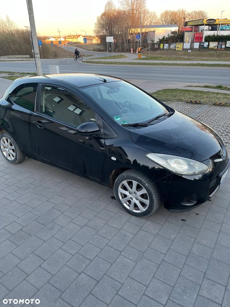 Mazda 2 - 3