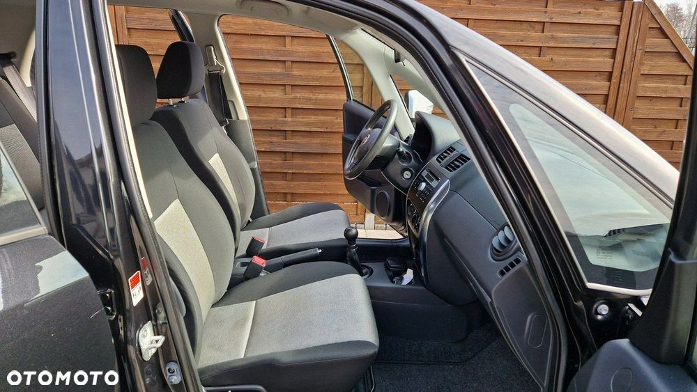 Fiat Sedici - 17
