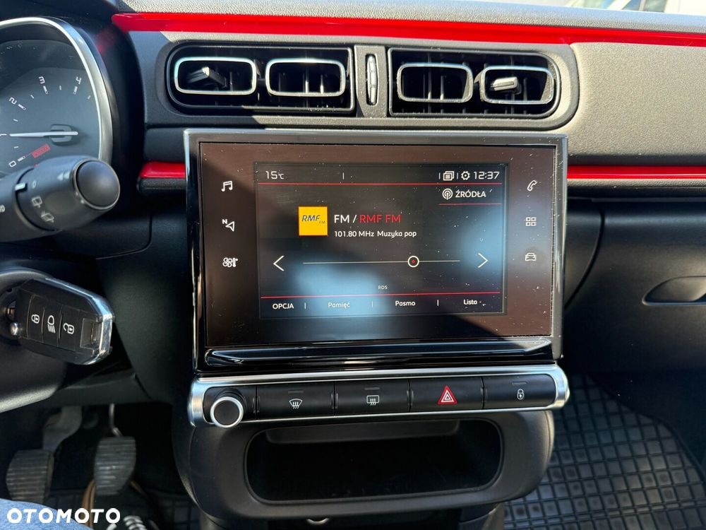 Citroën C3 1.2 PureTech Shine S&S - 16