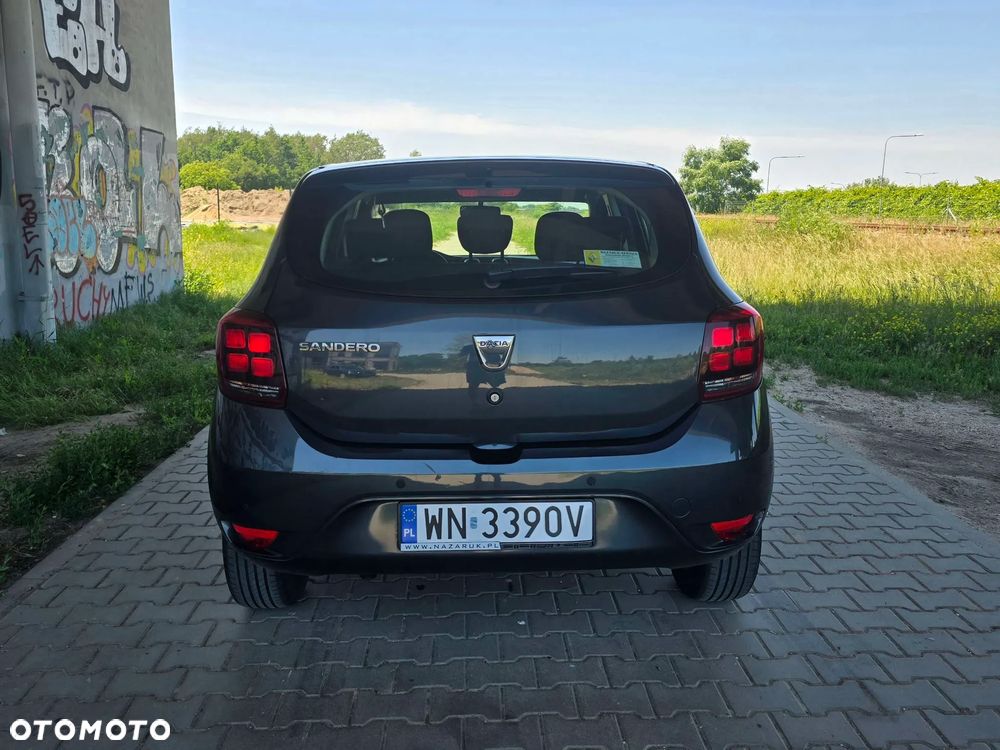 Dacia Sandero - 5