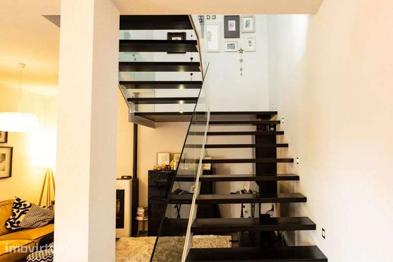 Duplex exclusivo com terraço panorâmico no coraçao de Viseu - Grande imagem: 3/12
