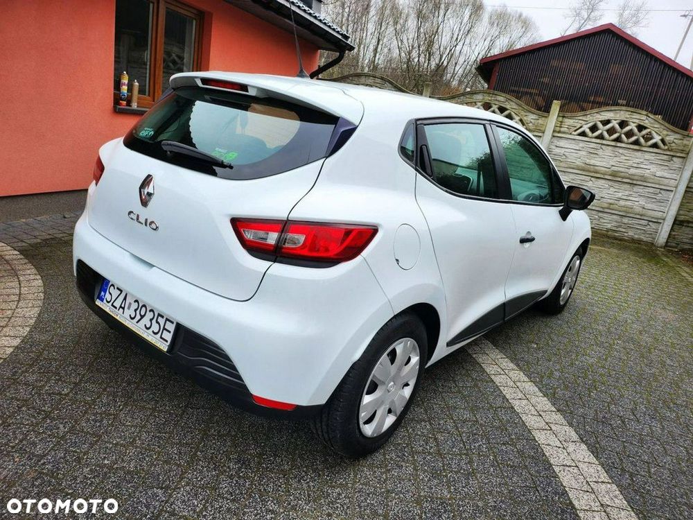 Renault Clio - 1