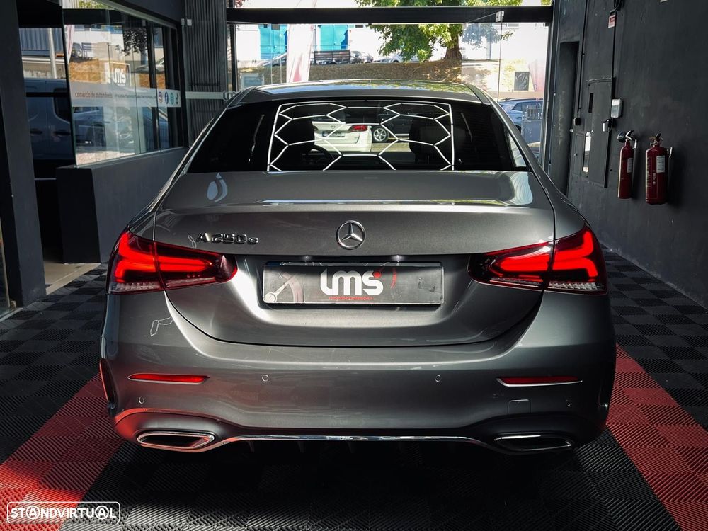 Mercedes-Benz A 250 - 9