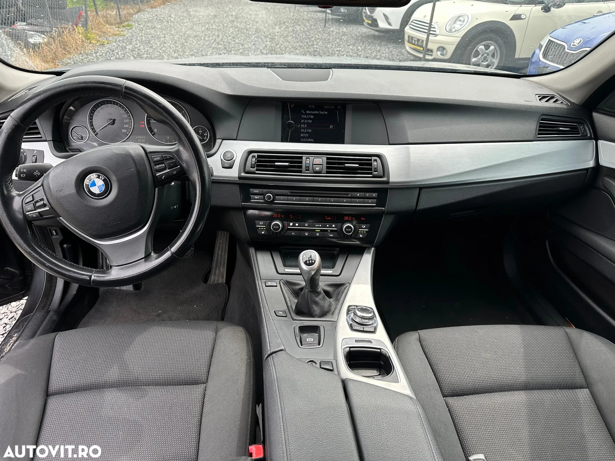 BMW Seria 5 520d Touring - 3